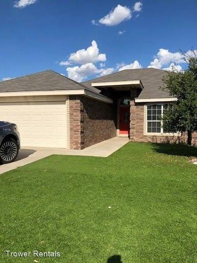 Main picture of 10 W Harvard Cir