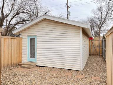 Main picture of 2708 22nd St