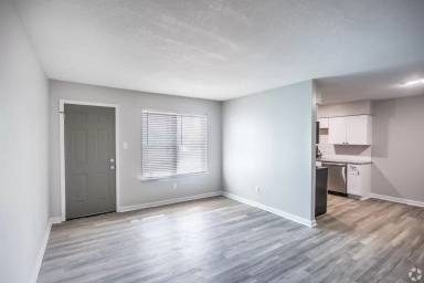 Main picture of 3562 Mynders Ave