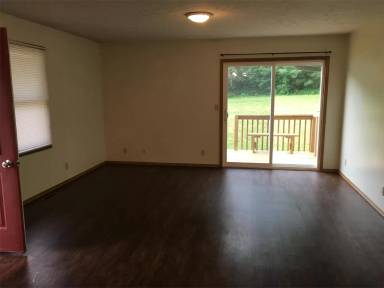 Main picture of 4714 S Rockport Rd