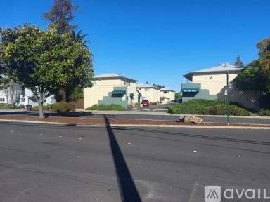 Main picture of 860 Orchard Ave