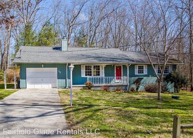 Main picture of 17 Oxford Cir