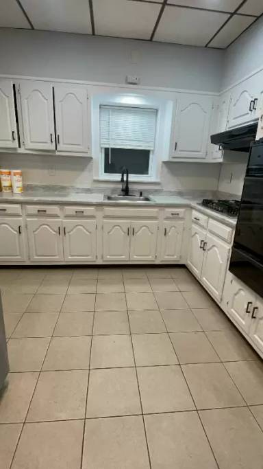 Main picture of 163 Hoyt St