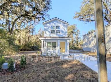 Main picture of 7948 Harding Ave