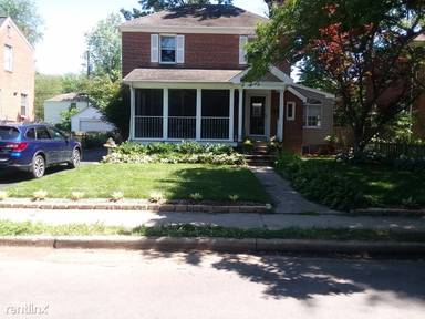 Main picture of 3236 5th St S