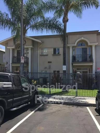 Main picture of 1814 N Kingsley Dr