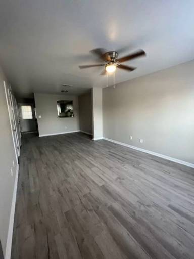 Main picture of 2220 Oakwood Ln