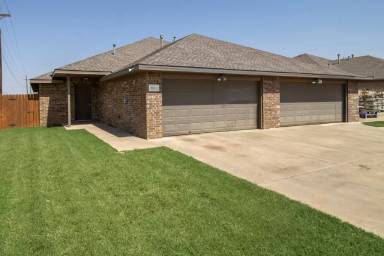 Main picture of 9801 Avenue W