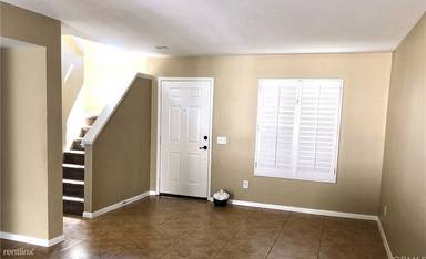 Main picture of 15 Calellen Ct