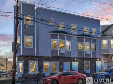 Main picture of 167 Smith St