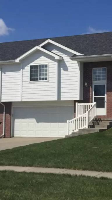 Main picture of 7341 S 28th St