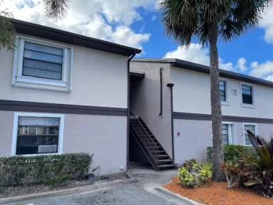 Main picture of 1062 Ellen Ct
