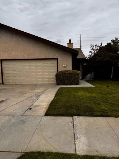 Main picture of 475 S Pine St