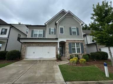 Main picture of 705 Fieldcrest Park Ln