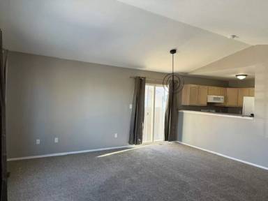 Main picture of 3044 W 22nd St