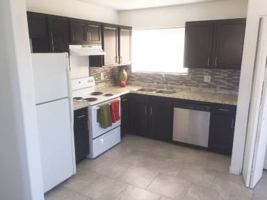 Main picture of 1052 N Colorado St