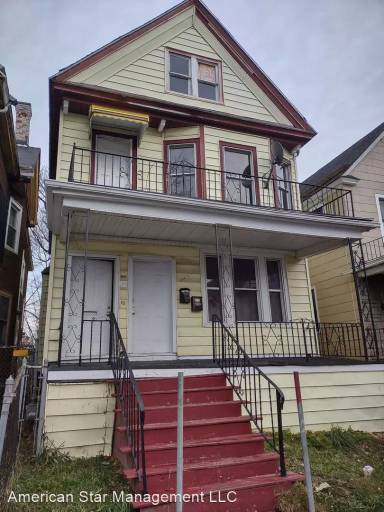 Main picture of 127 Verplanck St
