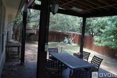 Main picture of 1501 Encino Dr