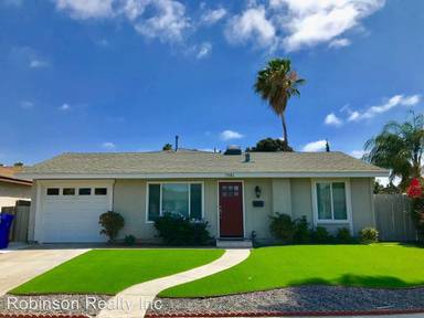 Main picture of 7981 Port Royale Dr