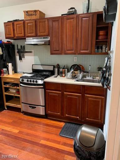 Main picture of 256 Tompkins Ave