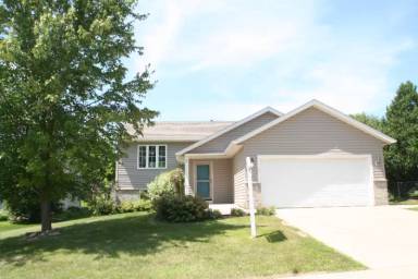 Main picture of 481 45th Manor Ln NW