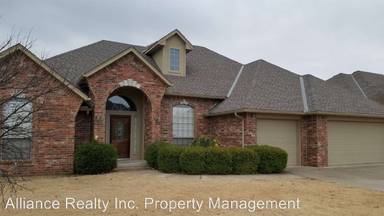 Main picture of 1132 Kingsway Ave