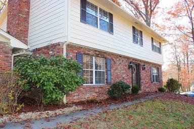 Main picture of 1936 Stonebrook Dr