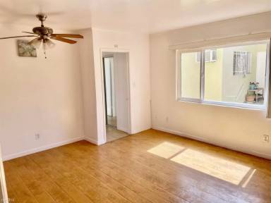 Main picture of 933 6th St