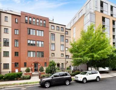 Main picture of 1336 Belmont St NW