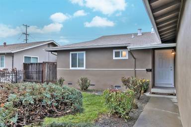 Main picture of 765 Berryessa St