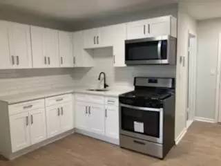 Main picture of 440 Broadway