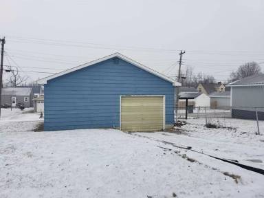 Main picture of 1901 S Webster St