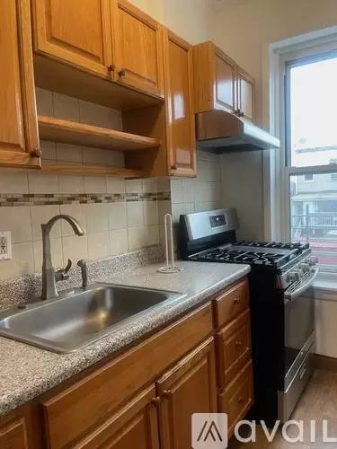 Main picture of 434 41st St