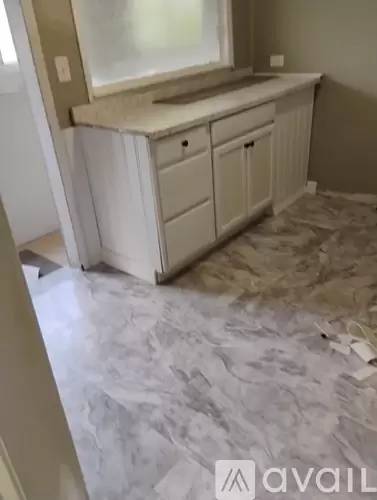 Main picture of 3834 Davis Ave