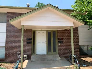 Main picture of 1313 Burton Ct