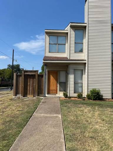 Main picture of 403 Josephine St