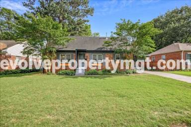 Main picture of 5255 Dee Rd