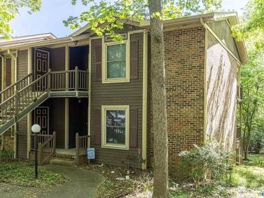 Main picture of 2092 Woodlawn Dr SW