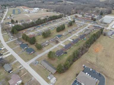 Main picture of Hayfield Square