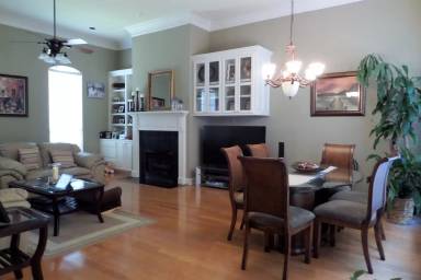 Main picture of 10854 Woodland Oaks Dr