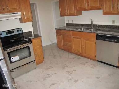 Main picture of 11 5th St