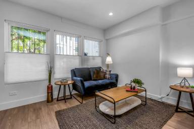 Main picture of 3035 BAKER Apartments