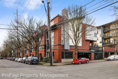 Main picture of 1114 NE Schuyler St