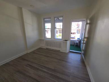 Main picture of 4930 Ormes St