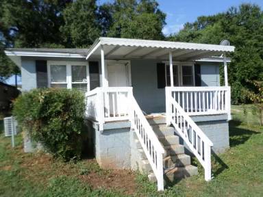Main picture of 357 Dakota St