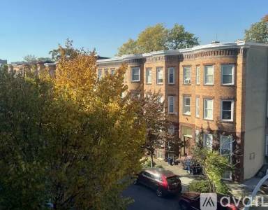 Main picture of 703 Newington Ave