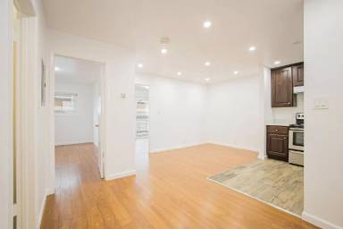 Main picture of 137 Montecito Ave