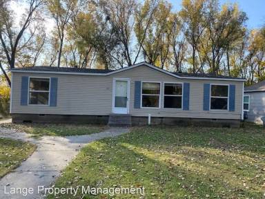 Main picture of 1923 W 35th St S