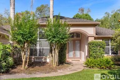 Main picture of 160 Seville Chase Dr