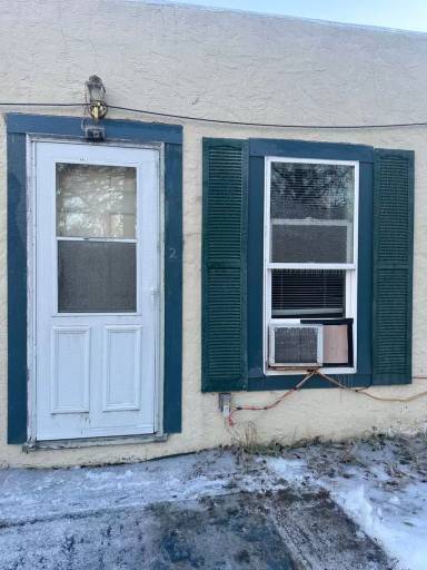 Main picture of 1003 5th Ave NE
